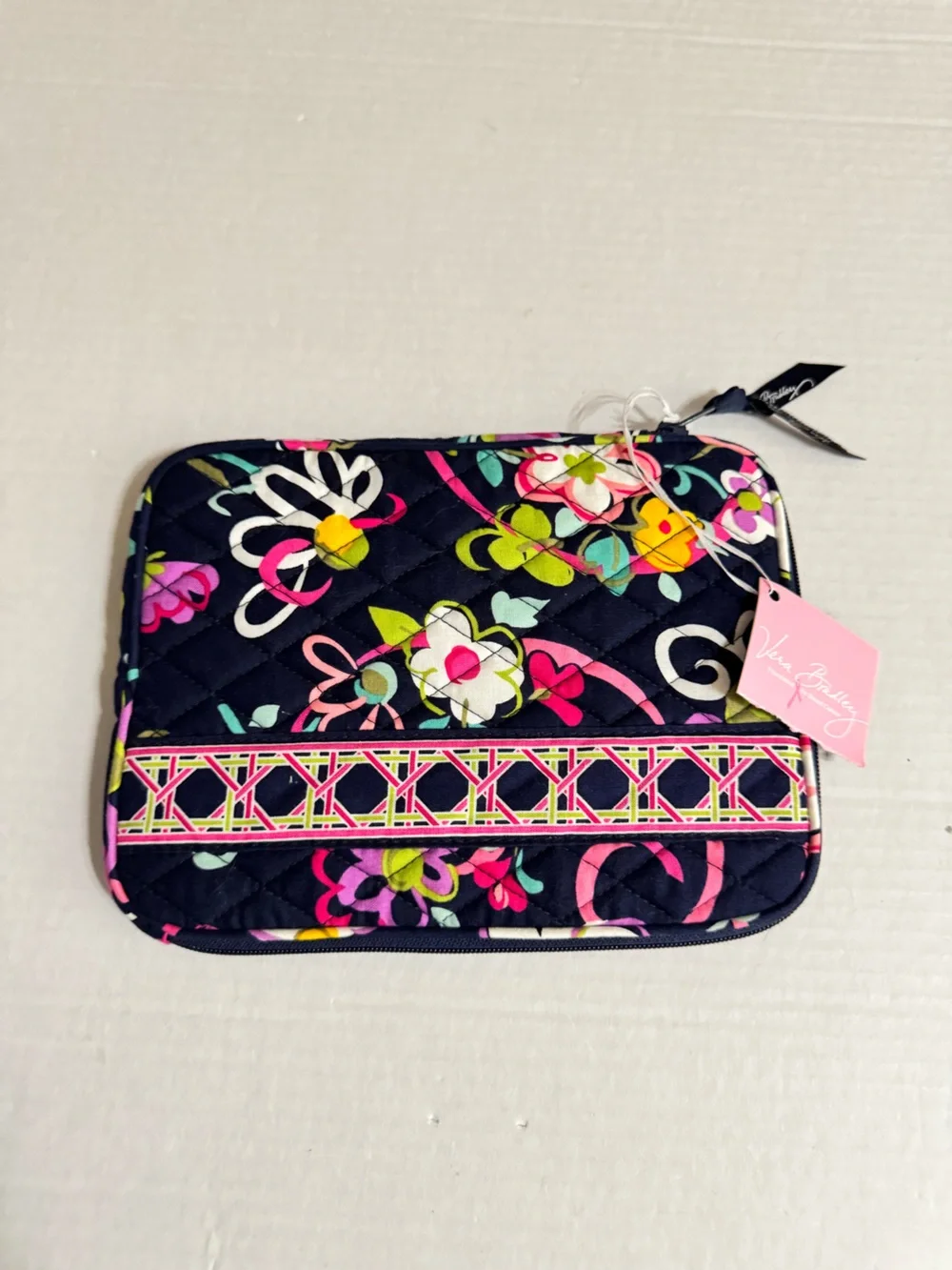 Vera Bradley Ribbons Tablet Sleeve E Reader Quilted Breast Cancer Retired New